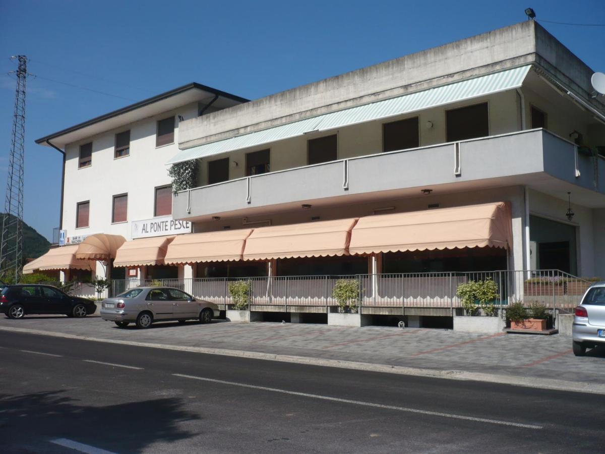 Alloggio Al Ponte Castelgomberto Exterior foto